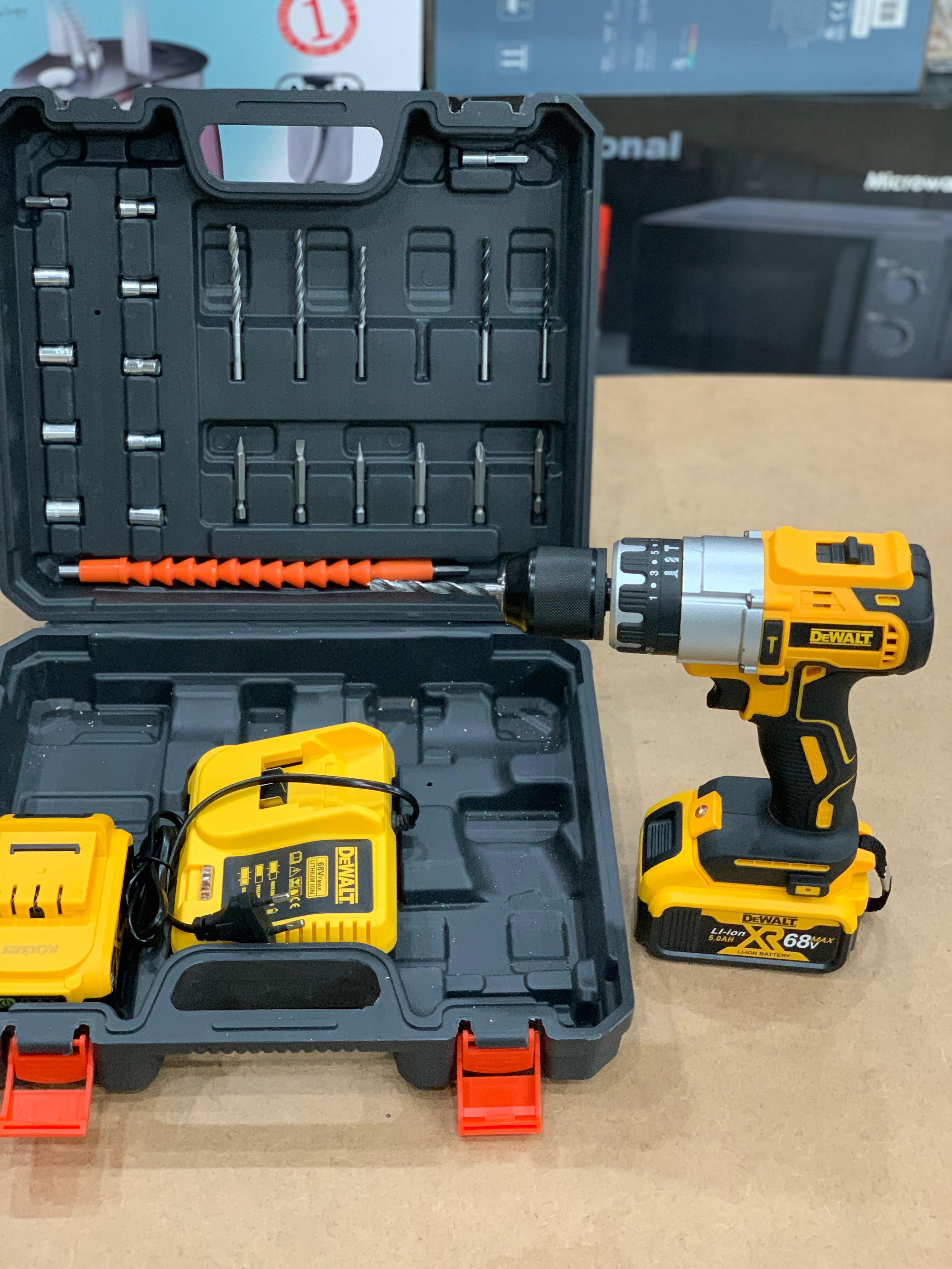 Original DeWalt Lott Imported Drill Set With tools 68 V Battery