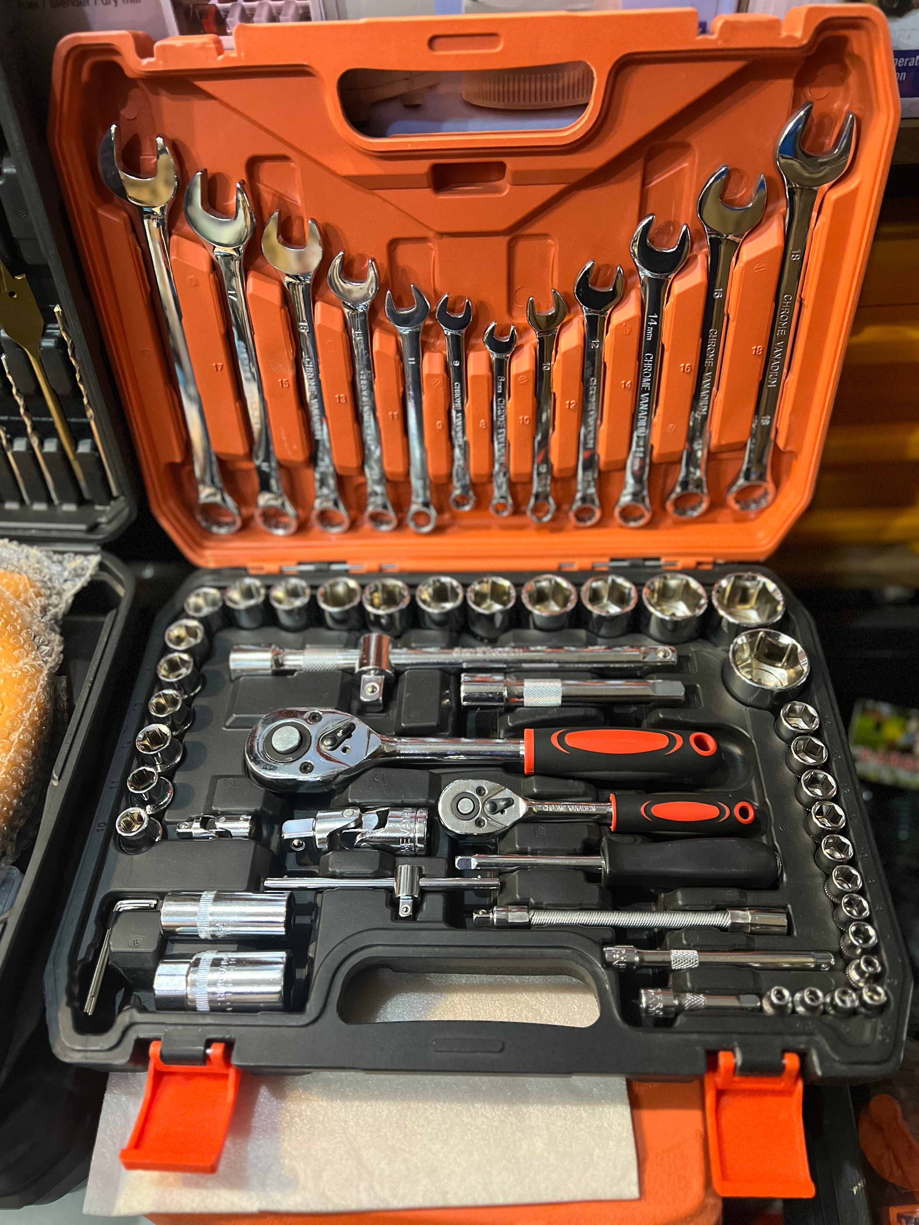 Taiwan Lot Imported 61 Piece Tool Kit