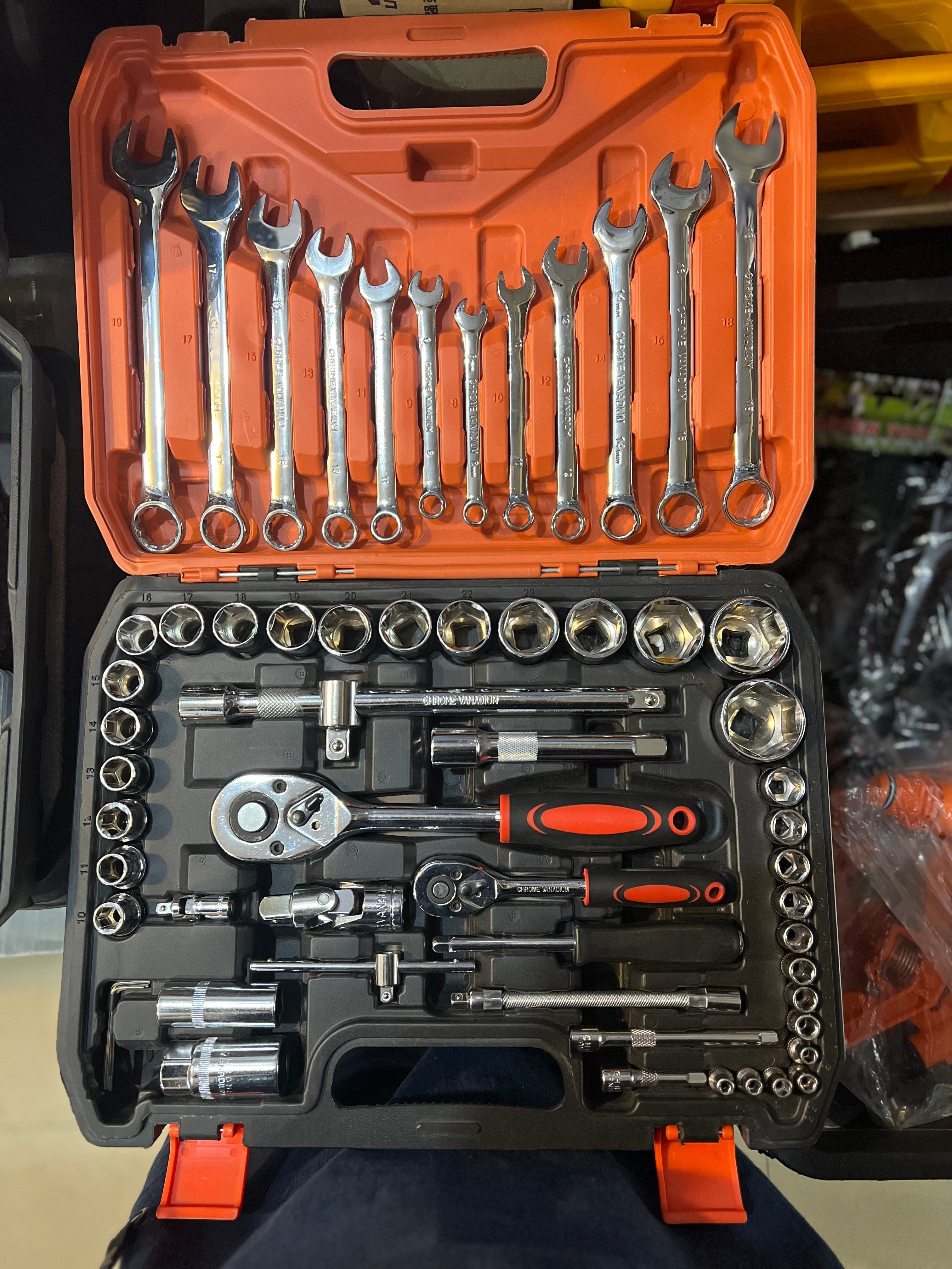 Taiwan Lot Imported 61 Piece Tool Kit