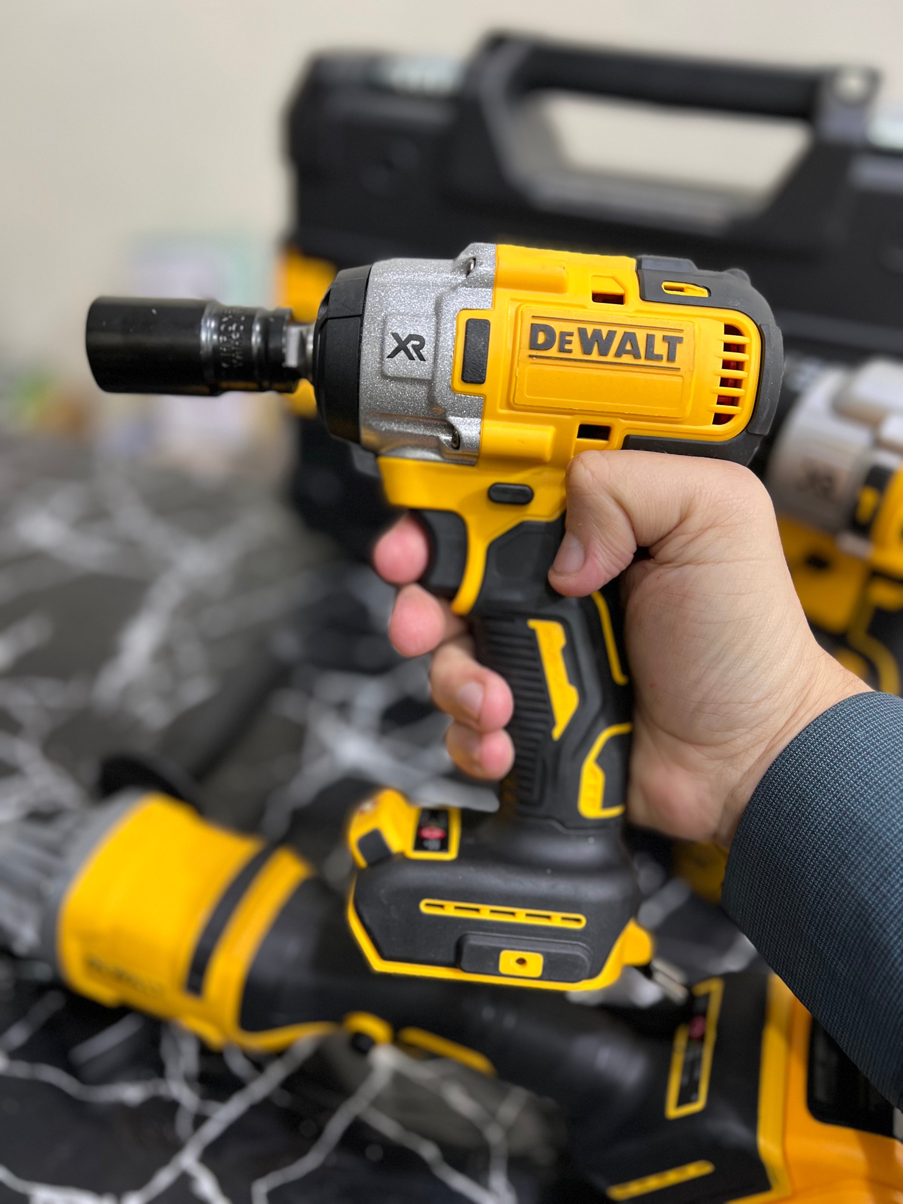 Dewalt 3 in 1 drill machine set