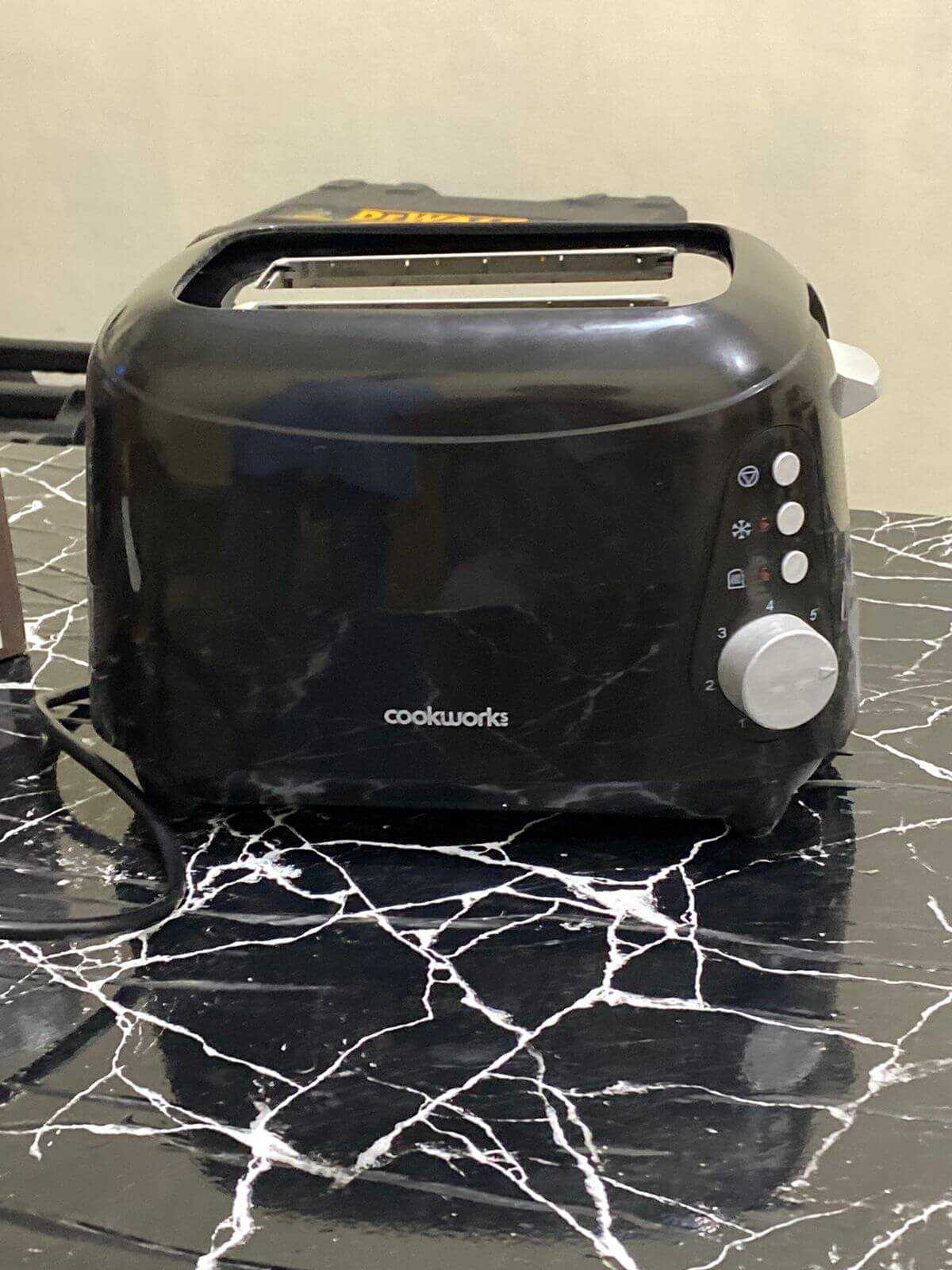 COOKWORKS 2 Slice Toaster with Defrost & Reheat functions