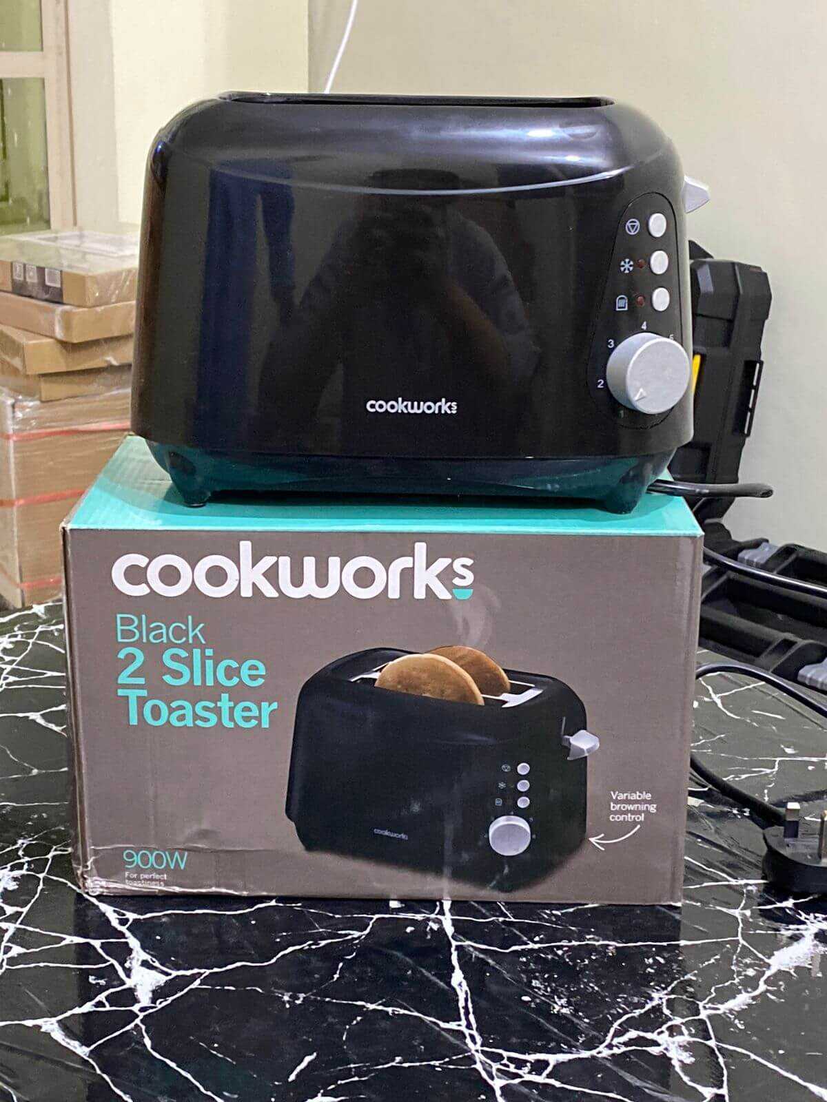 COOKWORKS 2 Slice Toaster with Defrost & Reheat functions